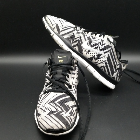 Nike Shoes - NIKE FREE TR FIT 4 MEN'S SHOES